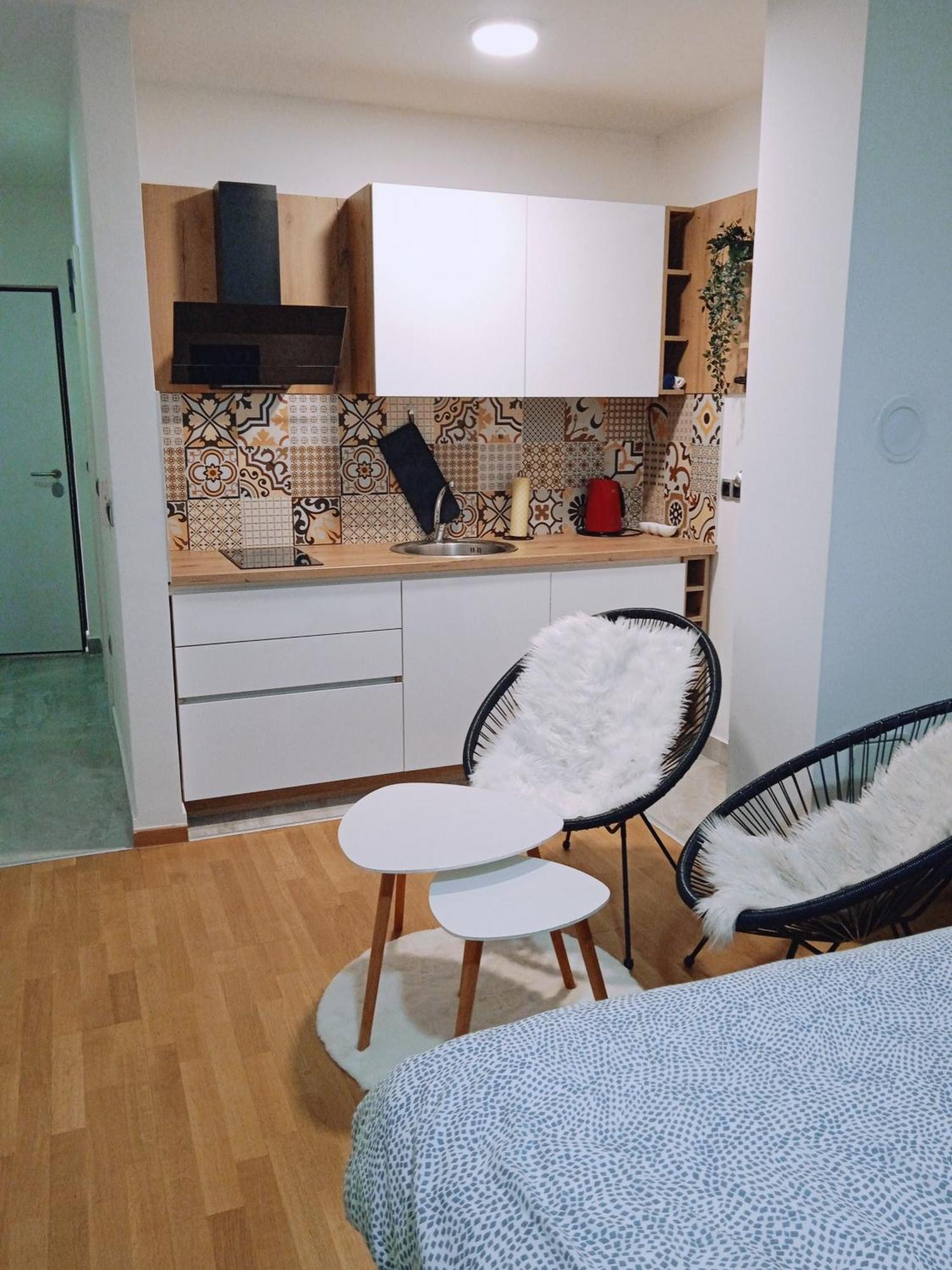 Citystay - Modern With Garage Appartement